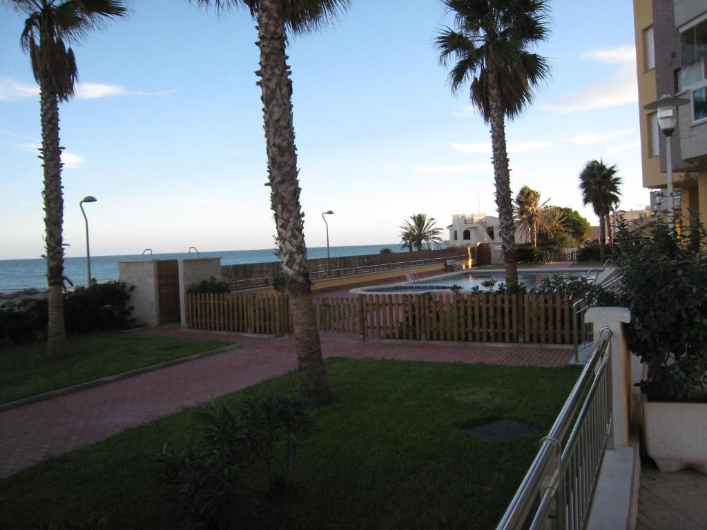 Apartamentos Turisticos Playa Principe La Manga del Mar Menor Exterior foto